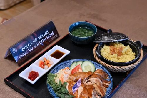 Tết Đoàn Viên trọn vẹn hương sắc cùng Đùi Gà Mỹ xối mỡ với cơm nghệ