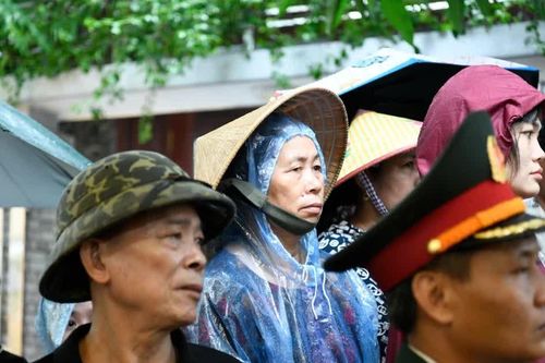 Tiễn đưa Trung tá Trần Văn Tùng về đất mẹ