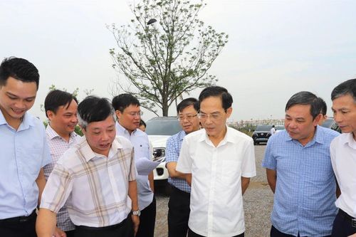 Yêu cầu thay thế nhà thầu năng lực kém, chậm tiến độ