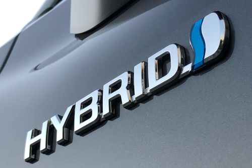 5 mẫu xe hybrid hút khách nhất thị trường ô tô Việt Nam hiện nay