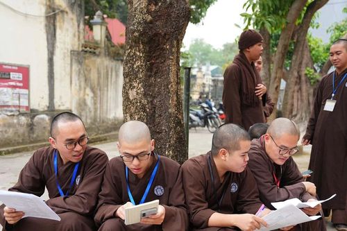 Đào tạo tôn giáo: Tôn trọng quyền tự chủ, chuẩn hóa trách nhiệm pháp lý