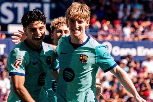 MU muốn 'cướp' viên ngọc Xavi Espart của Barca