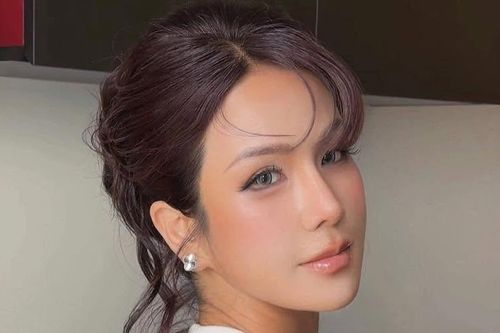 Đại tá Thu Quế U60 nhảy múa điệu nghệ, Diệp Lâm Anh bức xúc