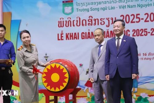 Trường Song ngữ Lào-Việt Nam Nguyễn Du khai giảng Năm học mới 2026-2027