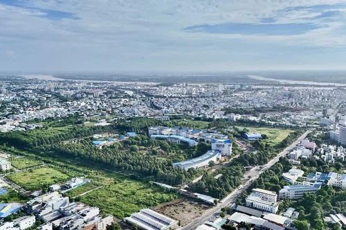 Chuyển thu hút đầu tư từ số lượng sang chọn lọc chất lượng