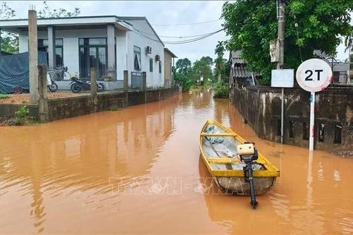 Nhiều trường ở Quảng Trị cho học sinh nghỉ học để đảm bảo an toàn