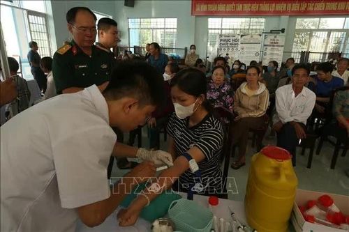 Yêu cầu chấn chỉnh việc cấp giấy khám sức khỏe phục vụ xin việc