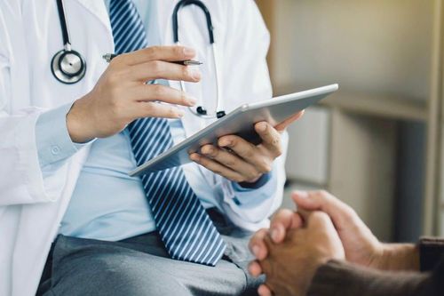 Bộ Y tế yêu cầu chấn chỉnh việc cấp giấy khám sức khỏe 'rất nhanh'