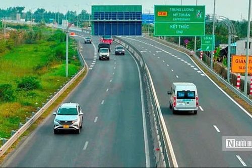 Phó Thủ tướng: Phạt không giữ khoảng cách trên cao tốc cần có lộ trình