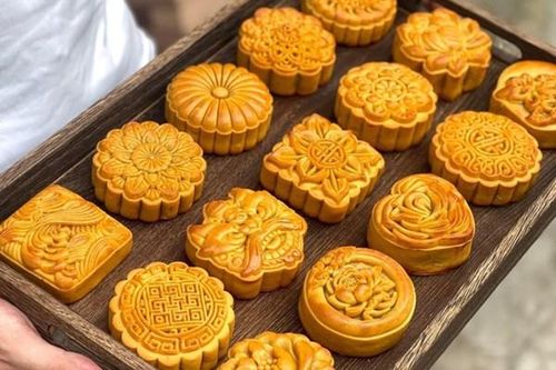 Gợi ý chọn bánh Trung thu từ bình dân đến cao cấp