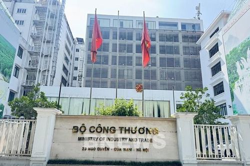 Đào tạo nhân lực ngành công thương gắn với yêu cầu nâng cao năng suất lao động