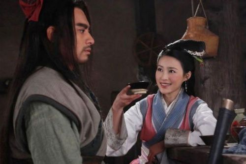 Mối quan hệ giữa Võ Tòng và Phan Kim Liên