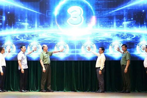 Công an tỉnh An Giang ra mắt ứng dụng đường dây nóng