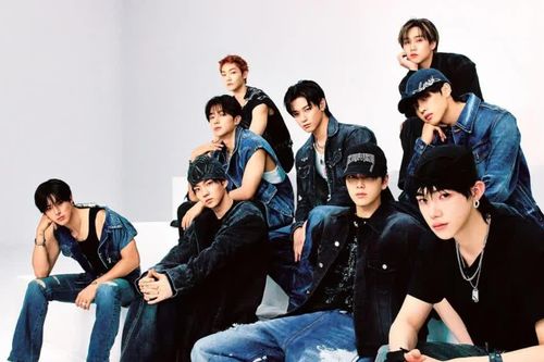 9 thành viên THE BOYZ cùng ký hợp đồng với công ty mới, tiếp tục hoạt động nhóm