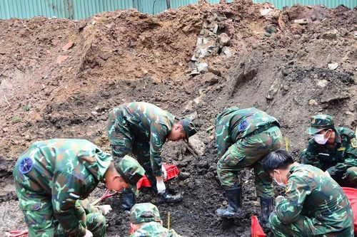 Thêm 5 bộ hài cốt liệt sĩ được tìm thấy tại Công viên Lê Thị Riêng