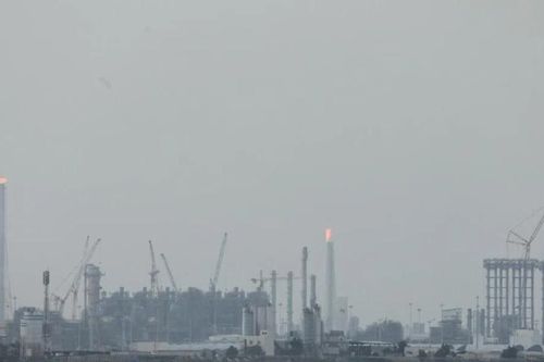 Hóa đơn LNG tăng cao khiến các nước châu Á cân nhắc lại bài toán năng lượng