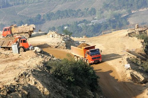 'Mỏ vàng' tài nguyên bán dẫn và khoảng trống công nghệ của Việt Nam