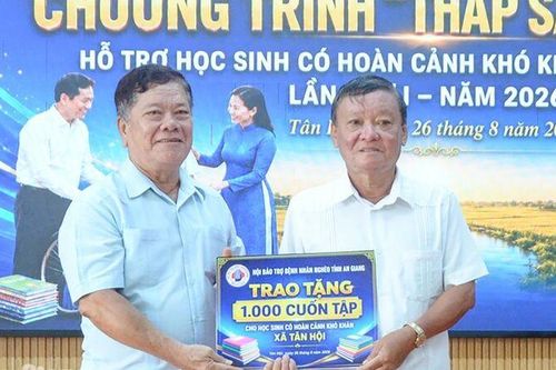 Tân Hội tiếp sức học sinh đến trường