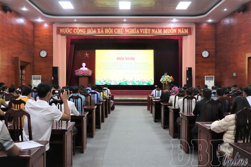 Trang bị kiến thức khởi sự kinh doanh, khởi nghiệp cho 130 người