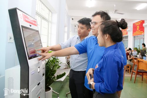 Chú trọng chuyển đổi số trong cải cách hành chính