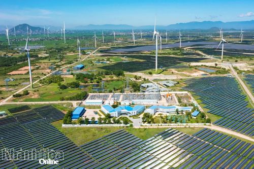 Xây dựng Khánh Hòa phát triển nhanh, bền vững, trở thành thành phố trực thuộc Trung ương - Kỳ 2: Vươn tầm với các nghị quyết chiến lược