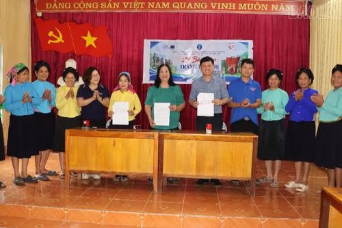 Hỗ trợ hợp tác xã chuyển đổi xanh, phát triển chuỗi giá trị nông sản, dược liệu