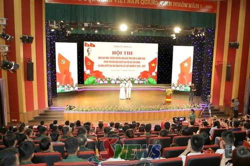 Phát huy vai trò đội ngũ báo cáo viên, tuyên truyền viên
