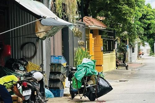Cần di dời cơ sở thu mua phế liệu ra khỏi khu dân cư