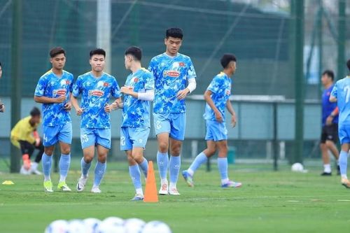 Bước đệm cho tứ kết