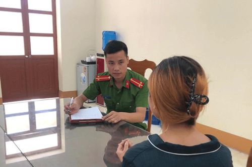 Tuyển người làm ở quán karaoke: Khi môi giới việc làm biến thành đường dây mua bán người