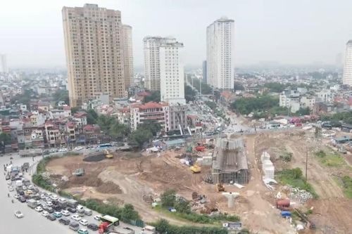 Nút giao Phạm Tu - đường 70 thi công 'nước rút'