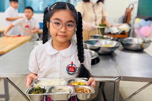Chủ tịch Uỷ ban nhân dân tỉnh, thành chịu trách nhiệm toàn diện việc tổ chức ăn bán trú tại các cơ sở giáo dục