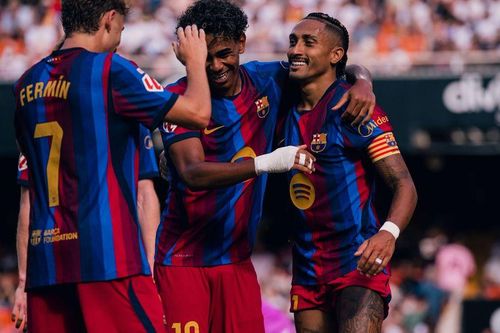 Raphinha trở lại với phiên bản xuất sắc nhất tại Barcelona