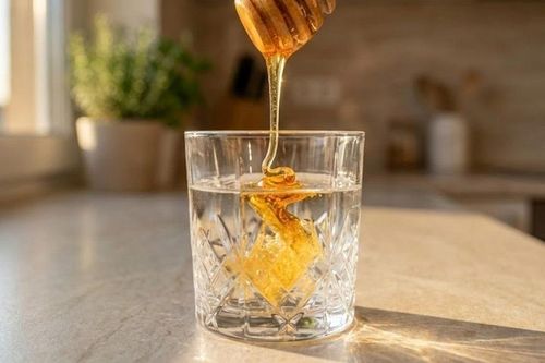 4 cách đơn giản để phân biệt mật ong thật và giả