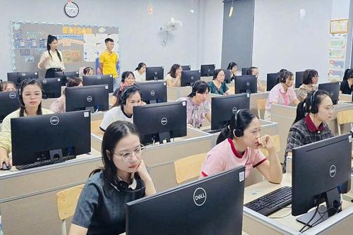 Giáo viên tự học tiếng Anh: Tạo chuyển biến về nhận thức và thói quen