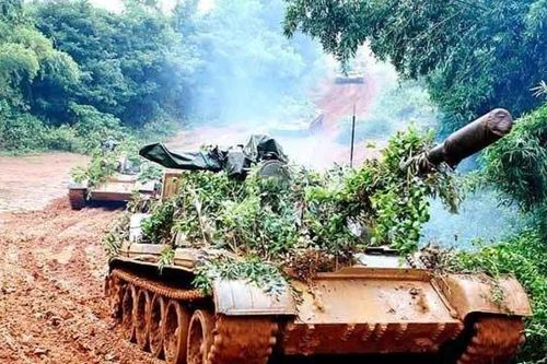 Xe tăng T-54B và những thay đổi quan trọng
