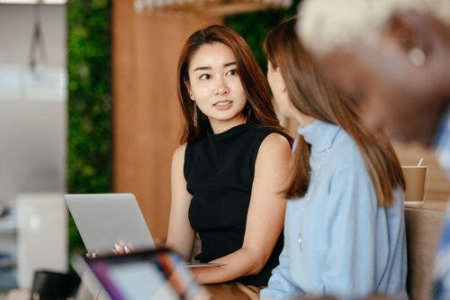 Nói gì với sếp để được tăng lương?