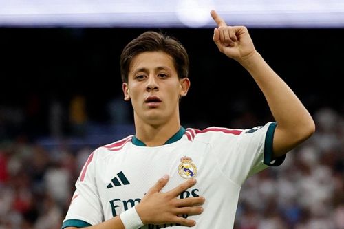 Băng ghế dự bị hơn 500 triệu euro của Real Madrid