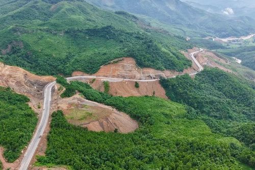 Tuyến đường nghìn tỉ đồng mở rộng kết nối du lịch tỉnh vùng biên