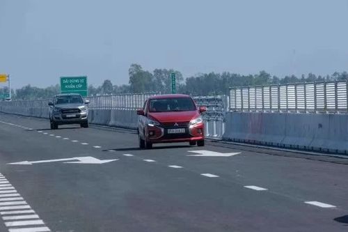Chưa thu phí 2 dự án thành phần cao tốc Cần Thơ-Cà Mau từ ngày 15/9