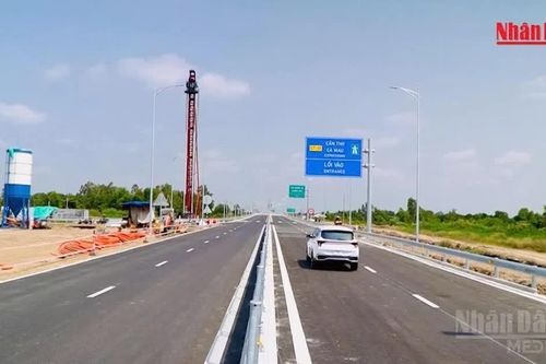 [Video] Chưa thu phí cao tốc Cần Thơ - Cà Mau