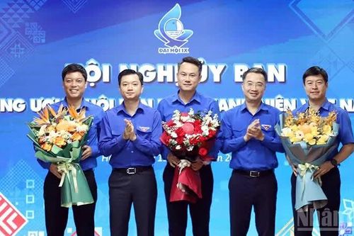 Đồng chí Nguyễn Kim Quy làm Chủ tịch Hội Liên hiệp Thanh niên Việt Nam khóa IX