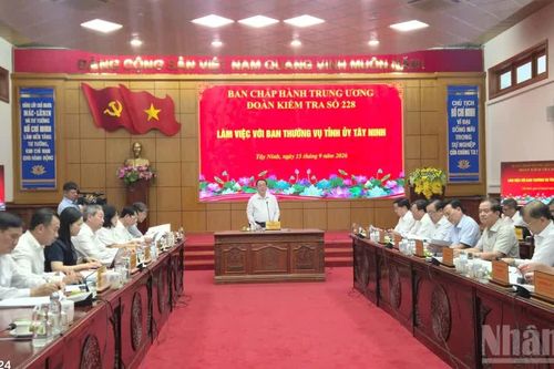 Đoàn kiểm tra, giám sát của Bộ Chính trị làm việc với Ban Thường vụ Tỉnh ủy Tây Ninh