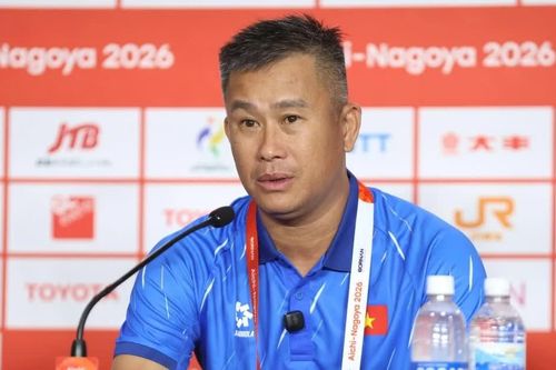 HLV Đinh Hồng Vinh nói gì về trận hòa của U23 Việt Nam?