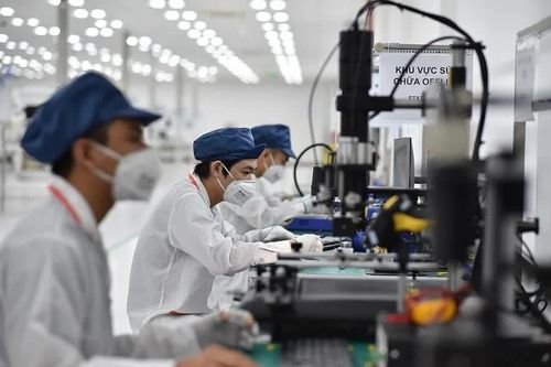 Đề xuất chính sách thuế thúc đẩy ngành điện tử và công nghiệp hỗ trợ trong tháng 10/2026