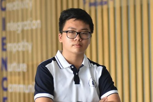 Huy chương Bạc IMO, Vàng APMO, nam sinh nhận học bổng 320 triệu ngày nhập học