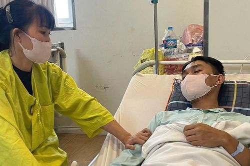 Bố chạy thận nhường cơ hội ghép thận cho con, gia đình nghèo nợ hơn 1 tỷ đồng