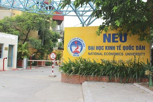Hàng trăm sinh viên Đại học Kinh tế Quốc dân bị cảnh cáo học tập, xét thôi học