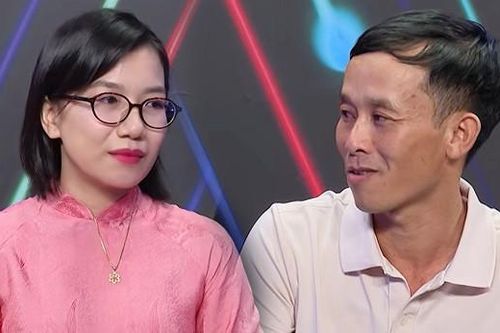 Anh nông dân 43 tuổi chưa từng yêu sâu đậm từ chối hẹn hò bạn gái làm ngân hàng