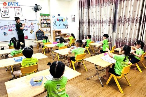 Quy định mới về phổ cập giáo dục mầm non cho trẻ em từ 5 đến 6 tuổi